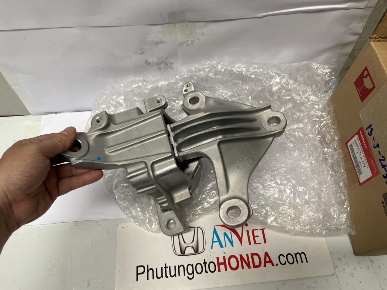 Chân hộp số xe Honda CRV 2018 đến 2022